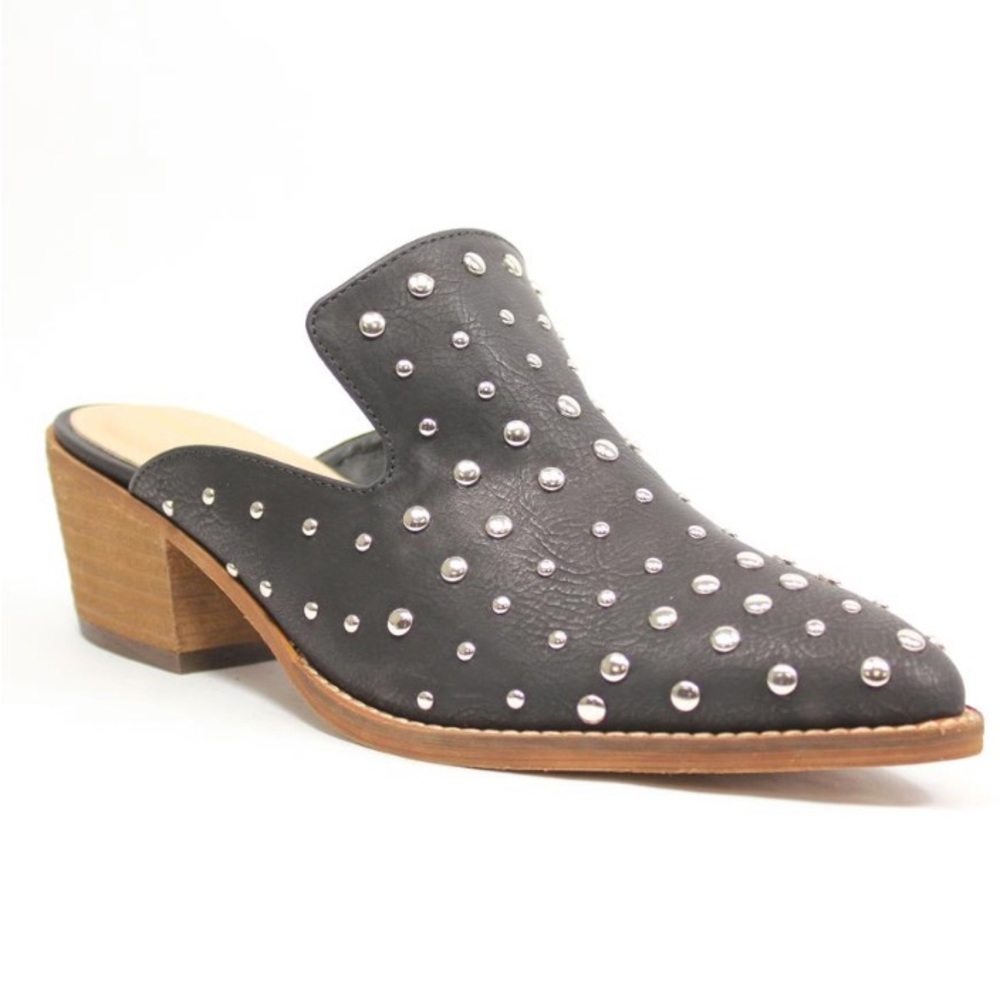 ARider Girl Cara Studs. Black western clogs